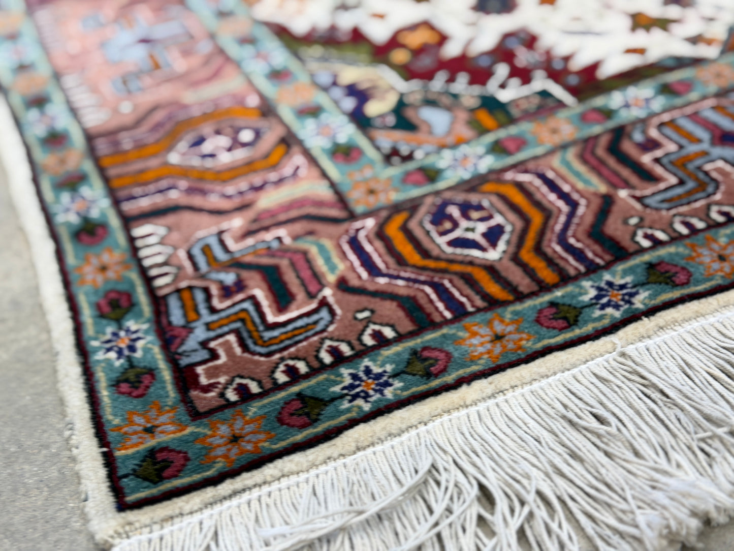 Hand-Knotted Persian Tabriz Heriz Rug - 3’3”x5’3”