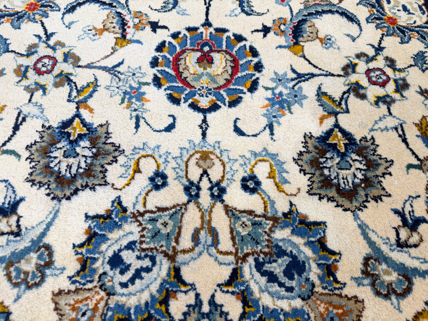 9’4”x13’3” Hand-Knotted Wool Persian Kashan Area Rug