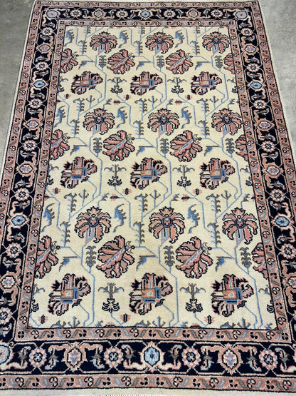 4’x5’10” Hand-knotted Wool All-Over Rug - Oriental Carpet 4x6