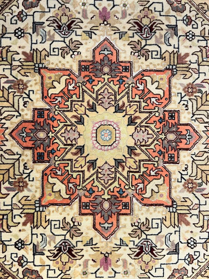 3'1"x5'3" Very Fine Handmade Wool & Silk  Persian Tabriz Rug