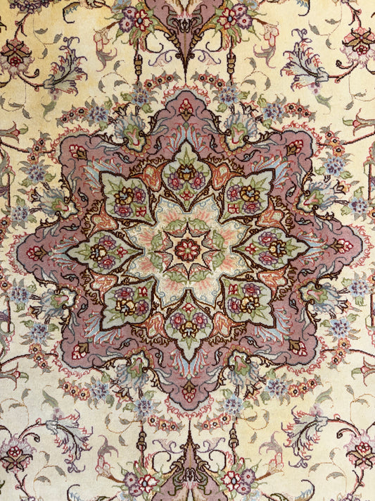 Hand-Knotted 60 Raj Persian Tabriz Rug - 5’1”x6’5”