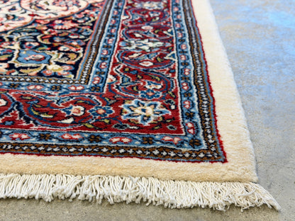 Hand-Knotted Persian Sarouk Rug - 4’5”x6’11”