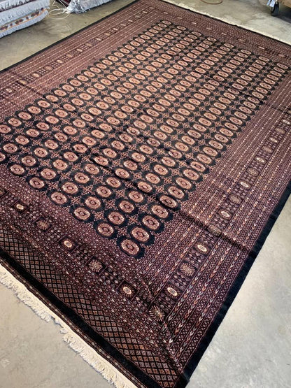 10'2"x13'3" Handmade 100% Wool Bokhara Rug