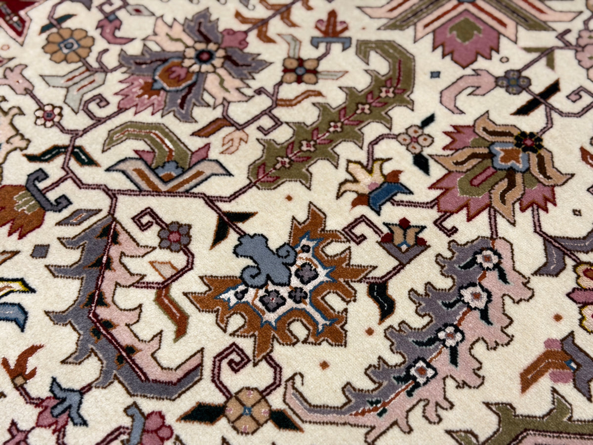 Hand-Knotted 60 Raj Persian Tabriz Heriz Rug - 6'8"x10'