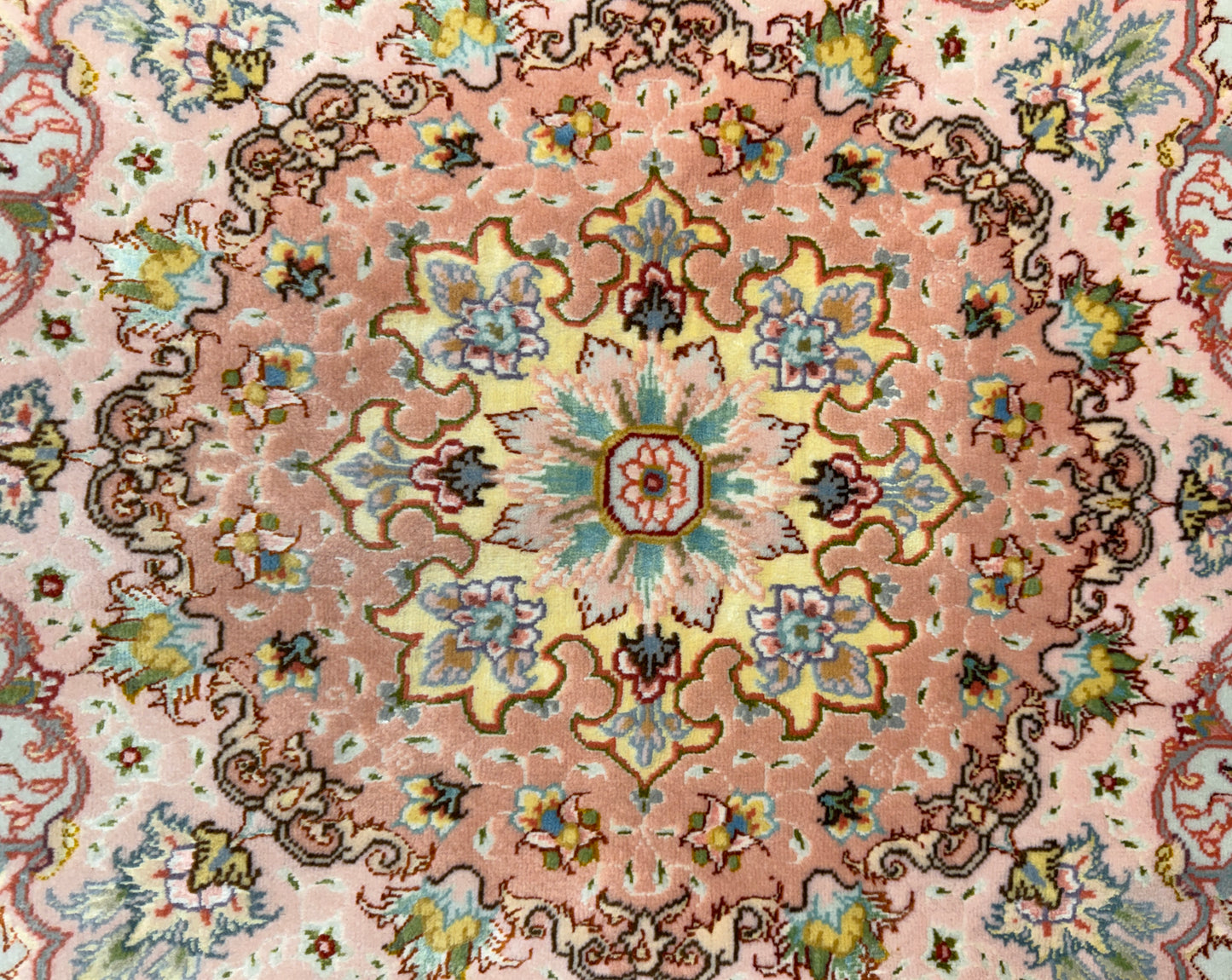 10’ Diameter Very Fine Hand-Knotted Wool & Silk Round Tabriz Persian Rug - 10x10 Handmade Carpet