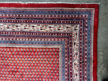 7'6"x8'5" Handmade 100% Wool Persian Sarouk Rug