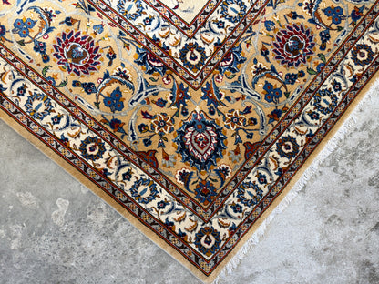 10’6”x14’6” Hand-Knotted Persian Kashan Area Rug