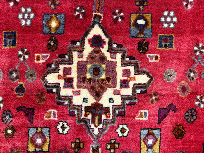 Hand-Knotted Persian Hamadan Rug - 5'3”x7’2”