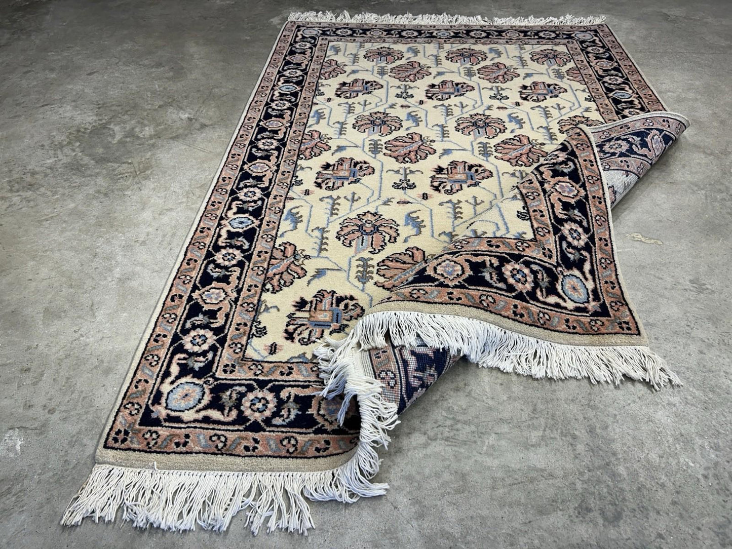 4’x5’10” Hand-knotted Wool All-Over Rug - Oriental Carpet 4x6
