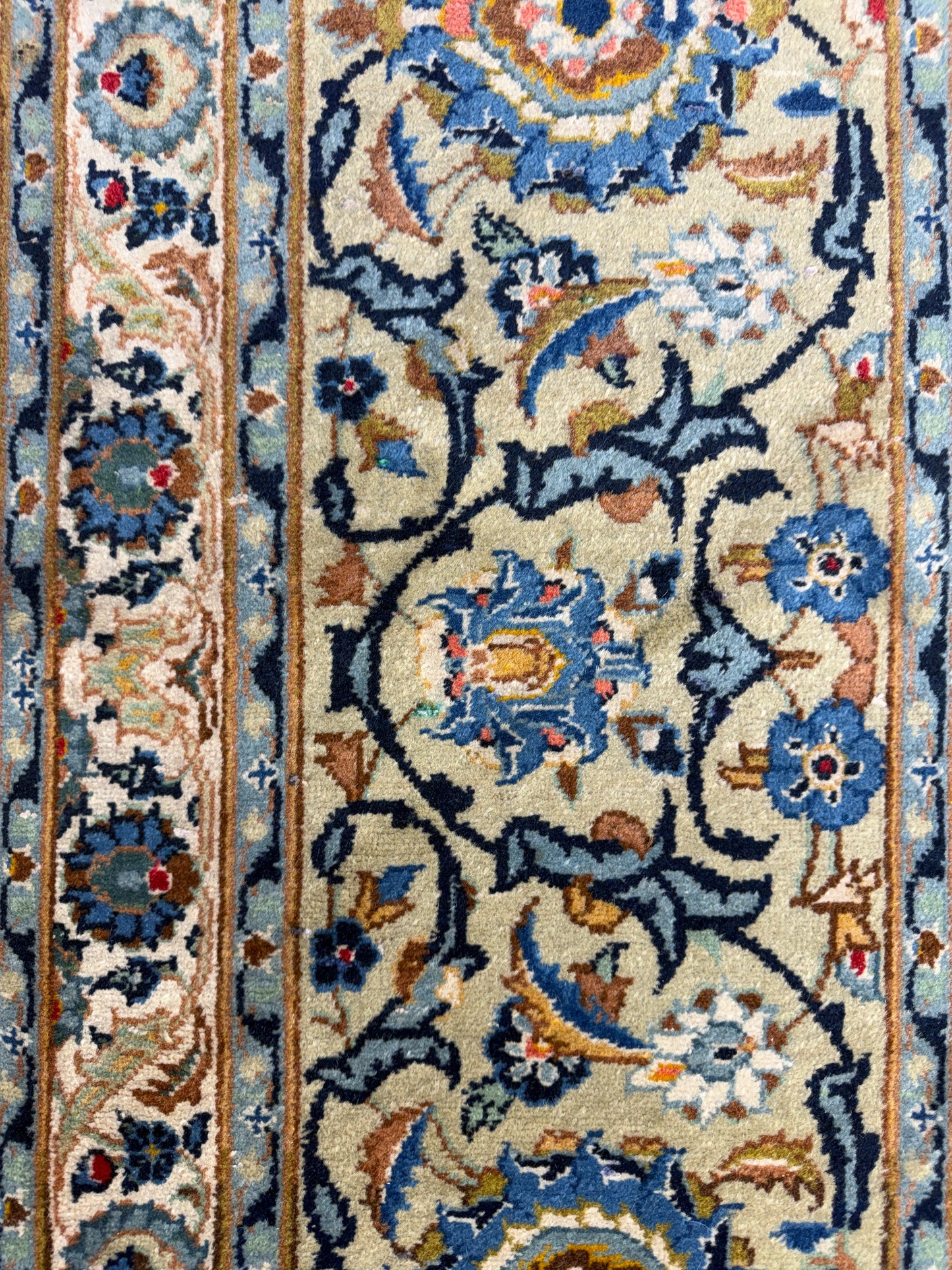 9’6”x12’6” Hand-Knotted Persian Kashan Area Rug