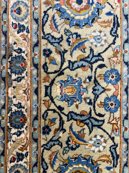9’6”x12’6” Hand-Knotted Persian Kashan Area Rug