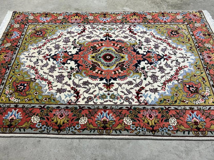 3'1"x5'3" Very Fine Handmade Wool & Silk  Persian Tabriz Rug