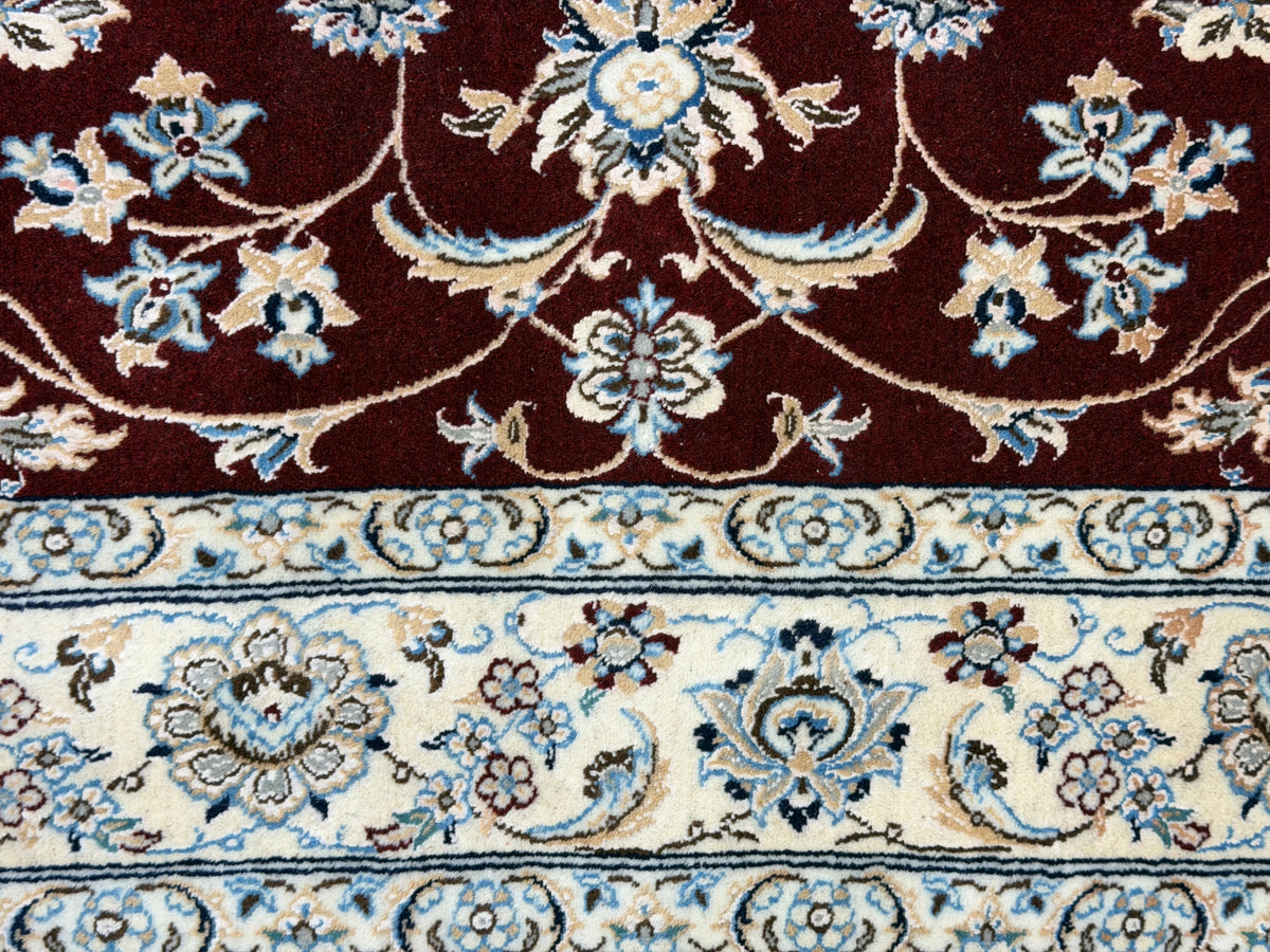 Hand-Knotted 6 La Persian Nain Rug - 4'1"x6'4"