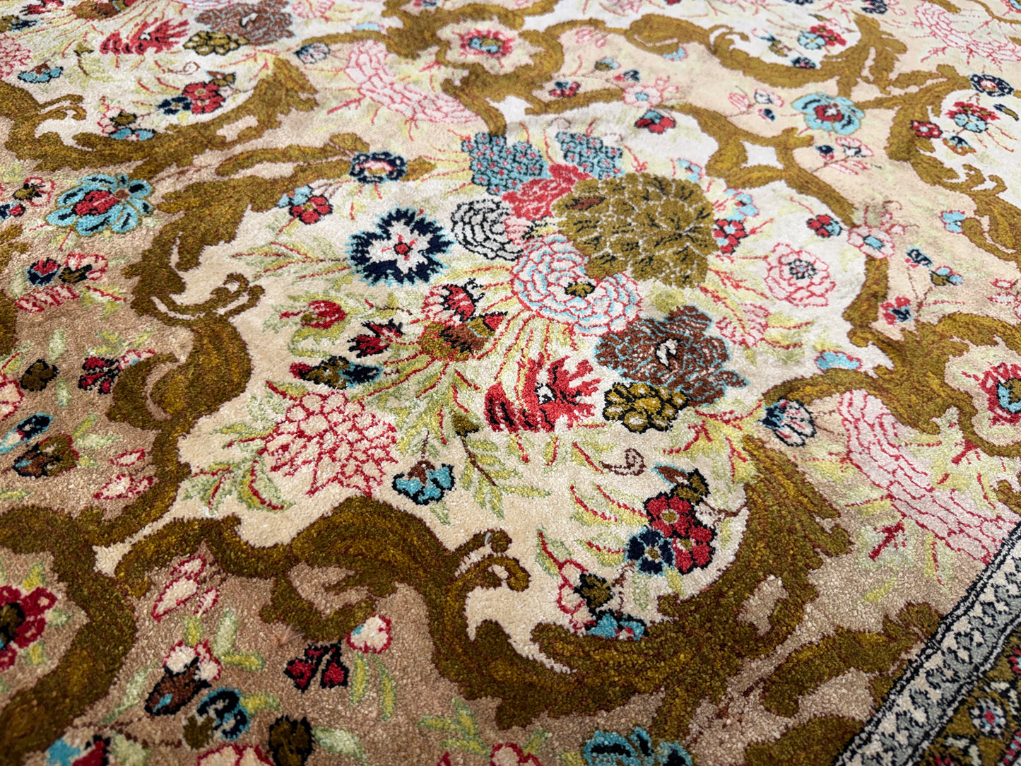 Hand-Knotted Silk Persian Qum Rug - 4’6”x7’2”
