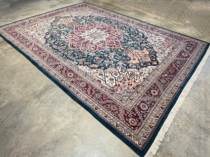 9’9”x13’10” Hand-Knotted Wool IndoHeriz Area Rug