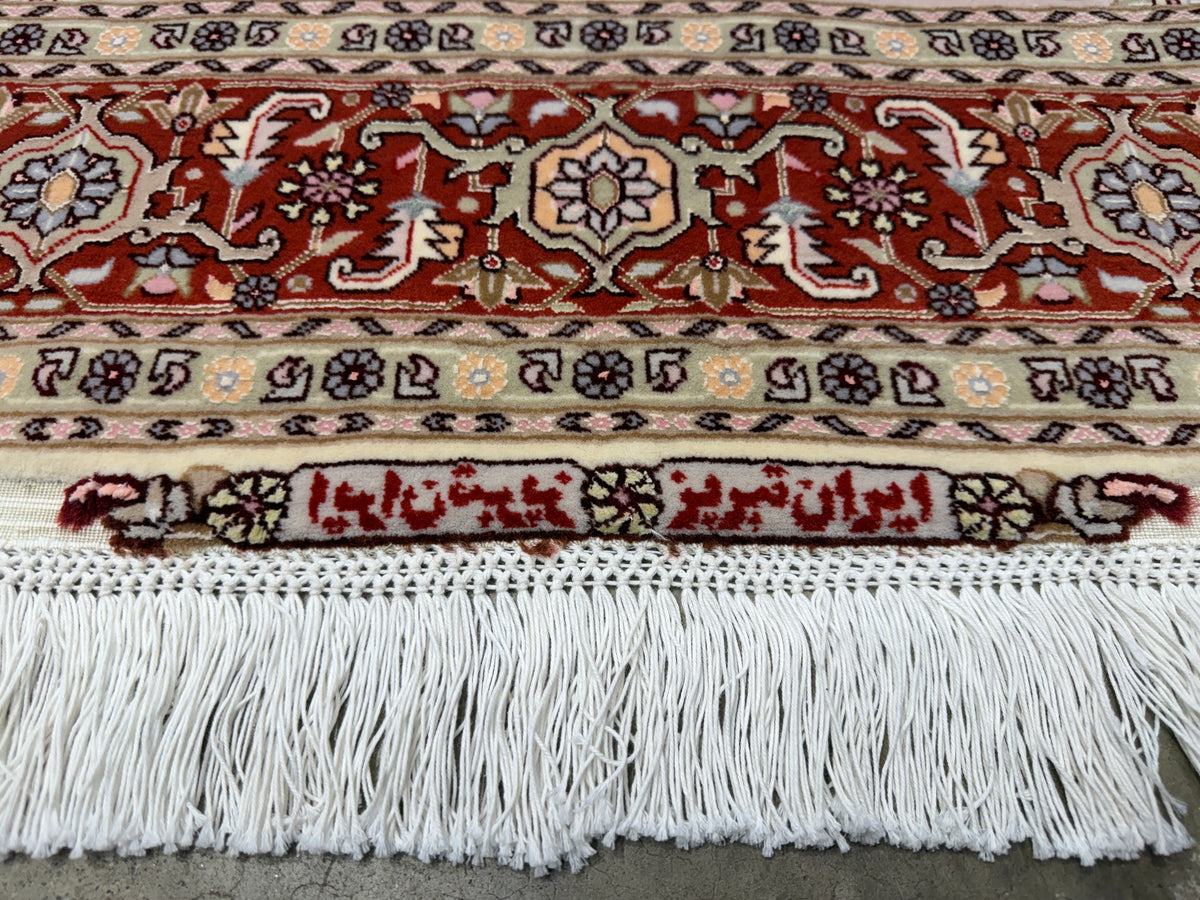 Hand-Knotted 60 Raj Persian Tabriz Rug - 4'10"x6'8"