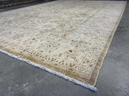 7’9”x10’10” Hand-Knotted Wool Oushak All-over Area Rug