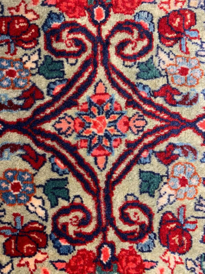 3'1'x4'11" Handmade Wool Persian Bidjar Rug