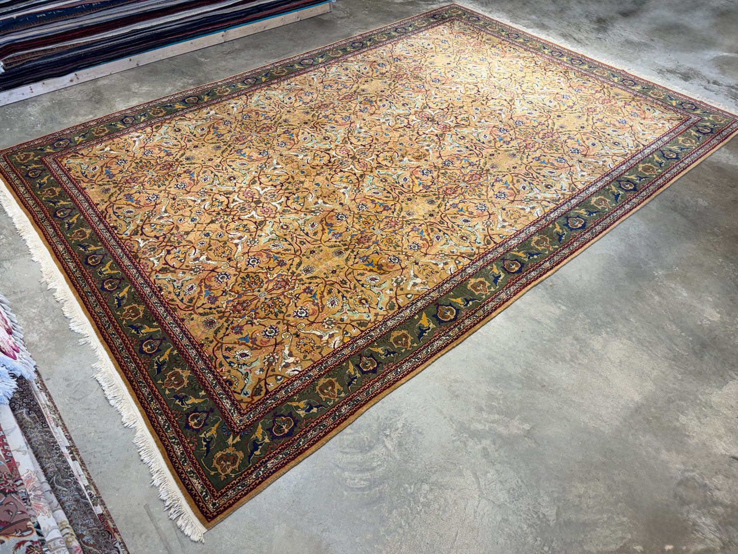Hand-Knotted Persian Kashan Rug - 9’9”x14’5”