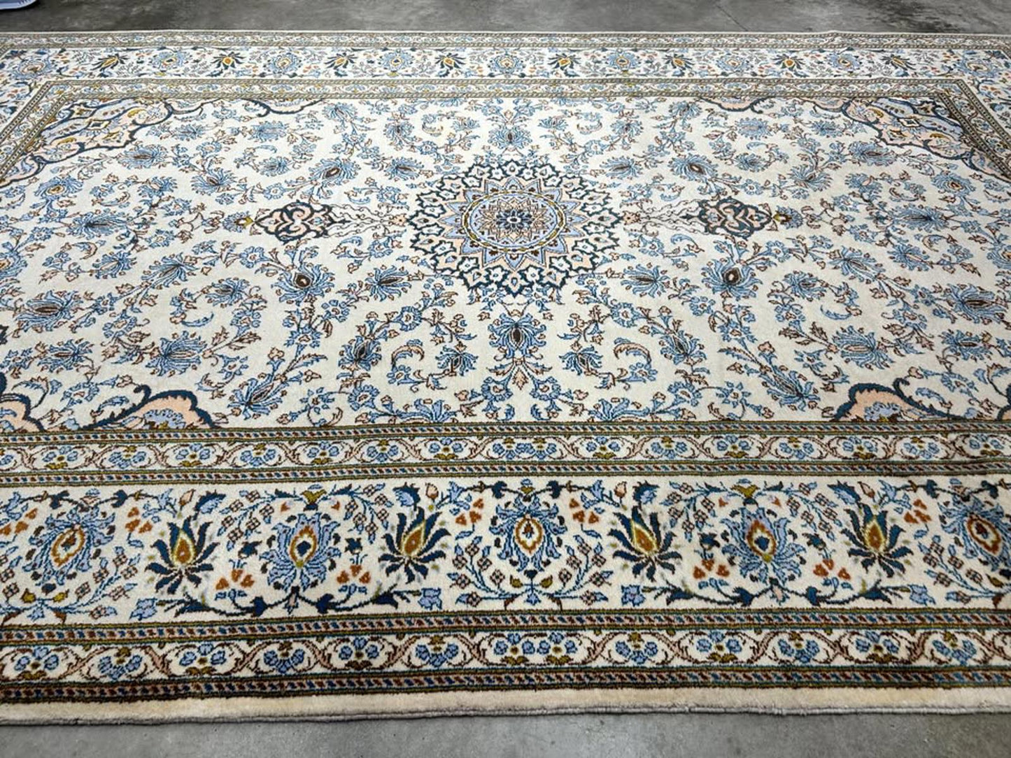 7'x10'9" Antique Handmade 100% Wool Persian Kashan Rug - Signed