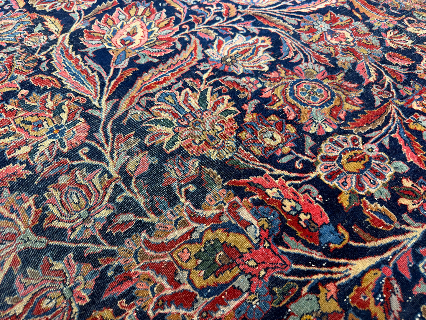 10’x13’7” Very Fine Antique Hand-Knotted Persian Kashan Area Rug