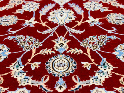 Hand-Knotted 6 La Persian Nain Rug - 6'7"x9'6"