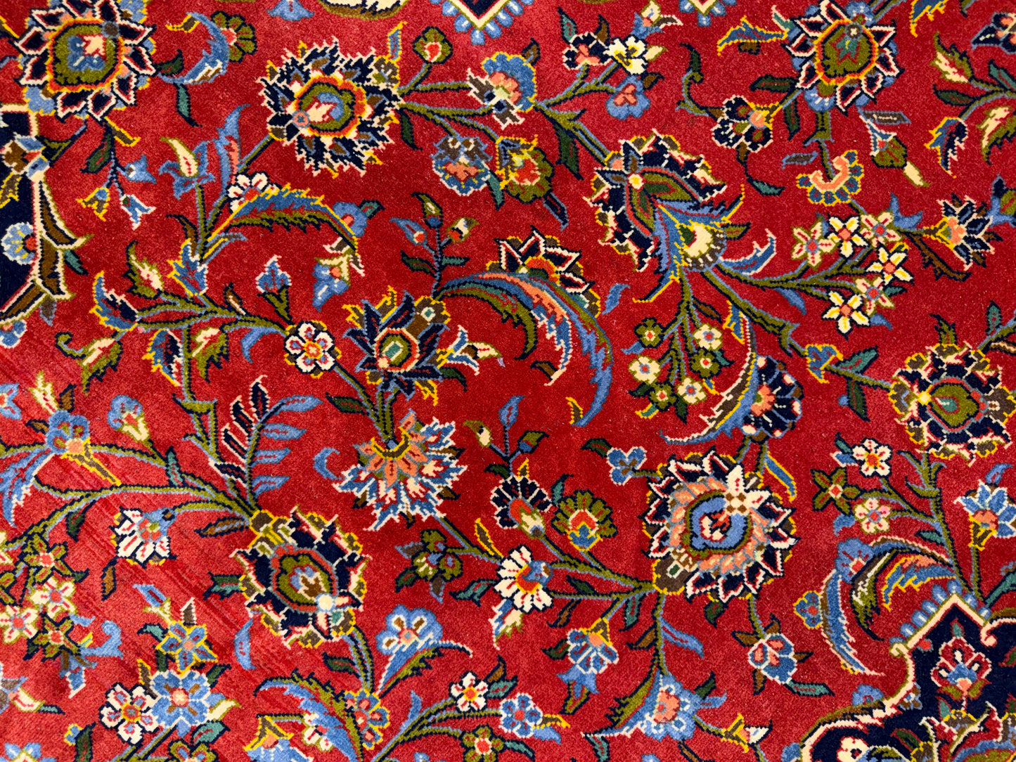Hand-Knotted Persian Kashan Rug - 9’11”x13’