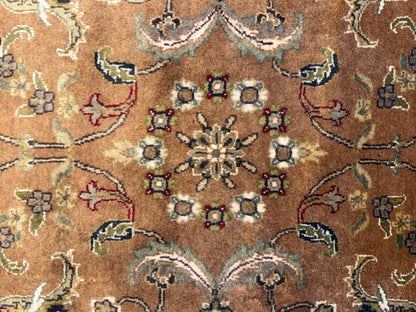 7’11”x9’11” Hand-Knotted Handmade Fine Wool PakPersian Area Rug