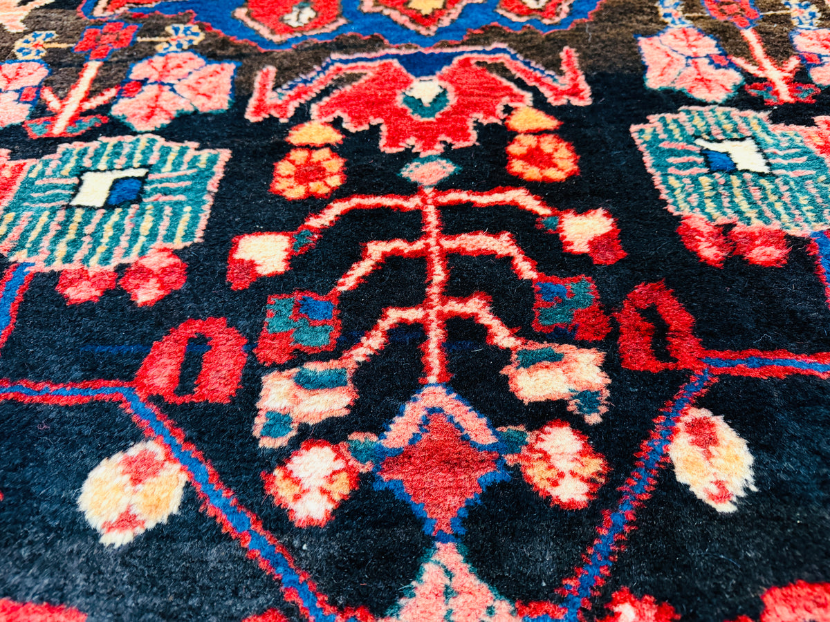 Hand-Knotted Persian Nahavand Rug - 5’6”x8’6”