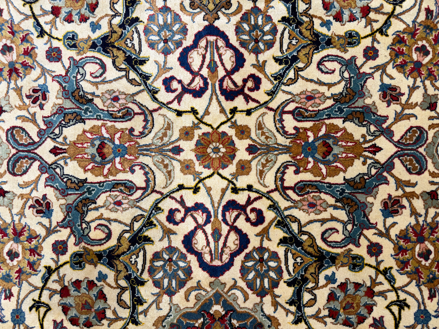 Hand-Knotted Persian Kashan Rug - 10’6”x14’8”