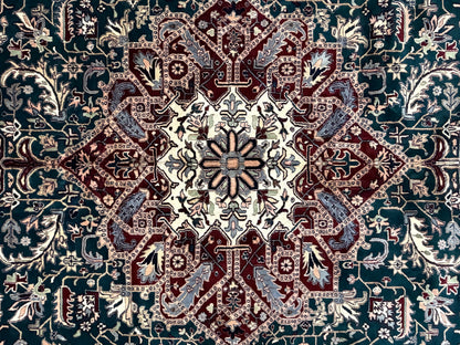 9’9”x13’10” Hand-Knotted Wool IndoHeriz Oriental Area Rug