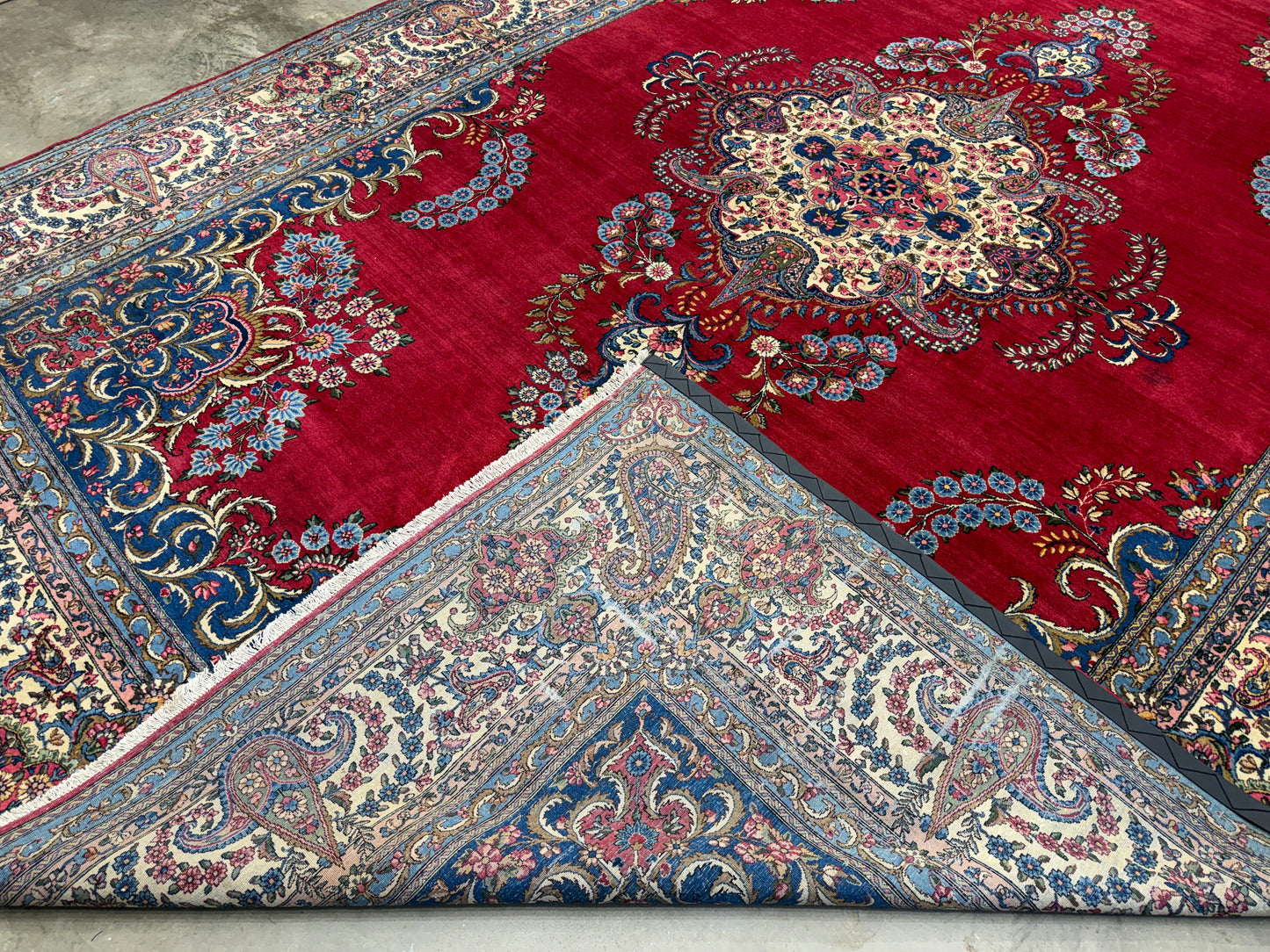 9’11”x15’4” Antique Hand-Knotted Persian Ravar Kerman Area Rug