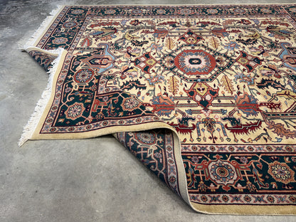 8’x9’11” Hand-Knotted Wool IndoHeriz Area Rug
