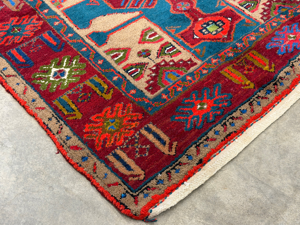 Hand-Knotted Persian Hamadan Rug - 4’2”x6’4”