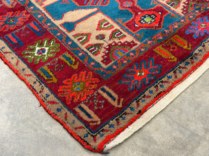 Hand-Knotted Persian Hamadan Rug - 4’2”x6’4”