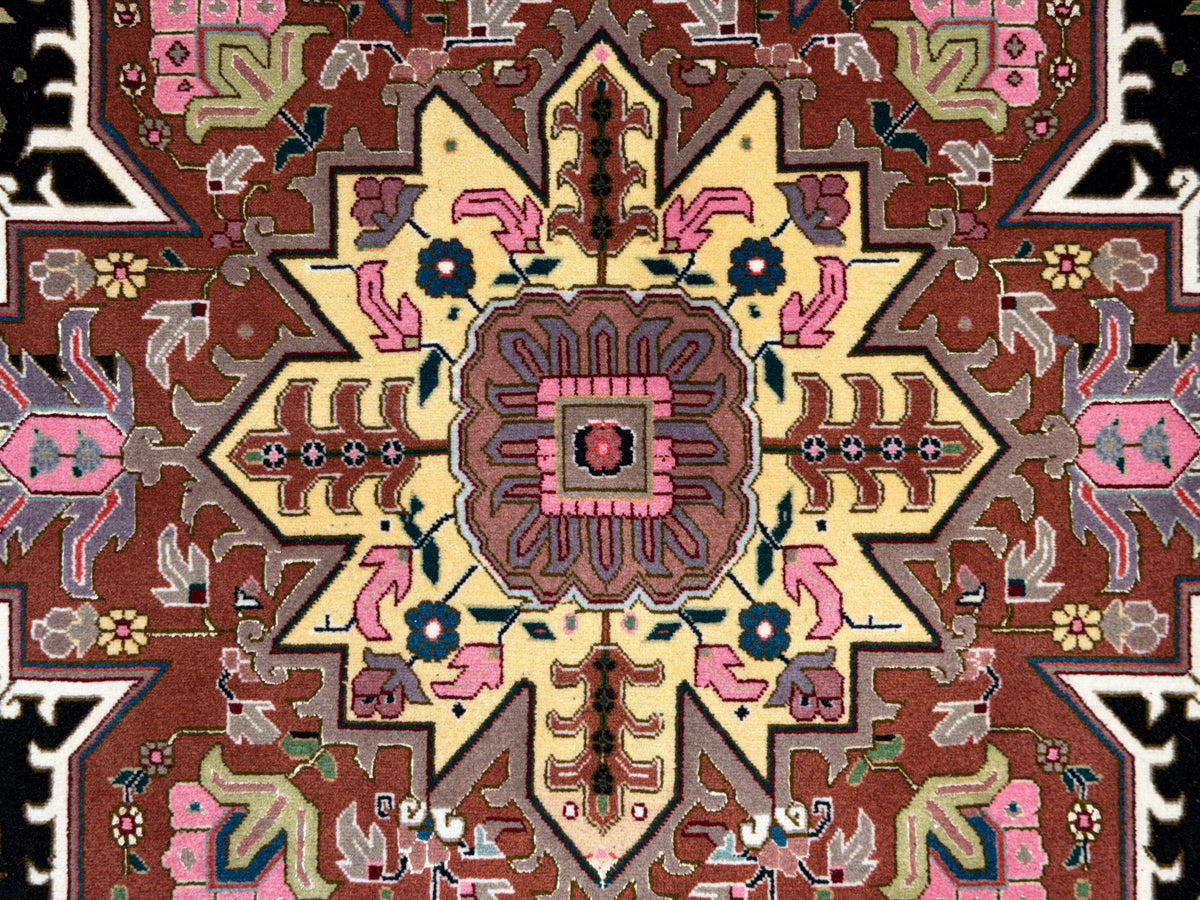 Hand-Knotted 60 Raj Persian Tabriz Heriz Rug - 6'6"x9'6"