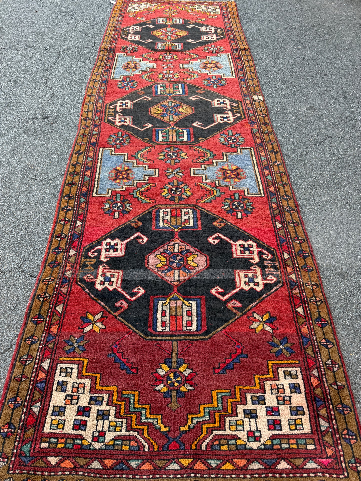 3’11”x13’2” Vintage Hand-Knotted Wool Hamadan Runner
