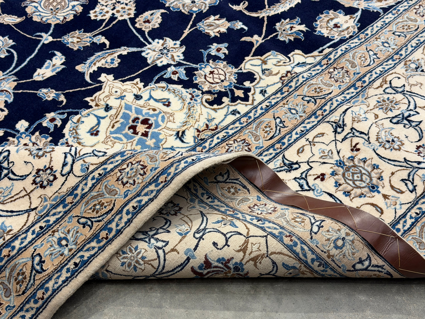 Hand-Knotted 6 La Persian Nain Rug - 10’2”x13’6”