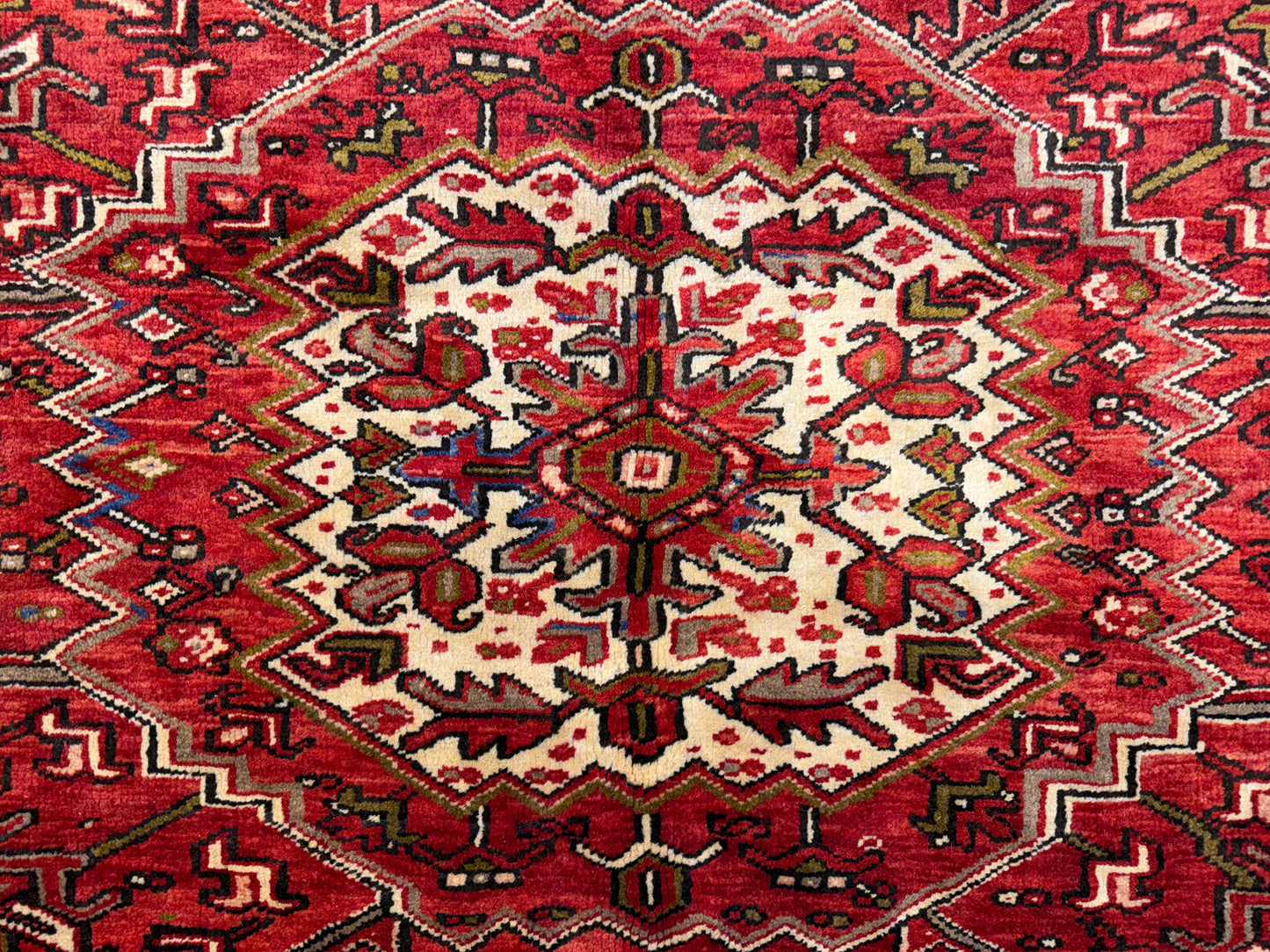 10’1”x12’9” Hand-Knotted Persian Heriz Area Rug