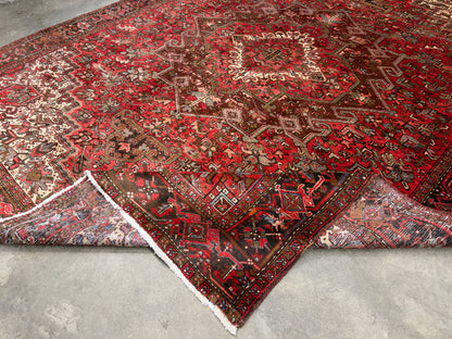 9’8”x12’6” Hand-Knotted Persian Heriz Area Rug