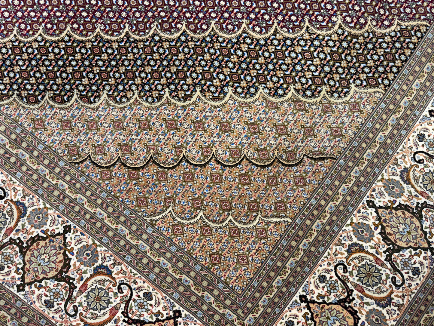 Hand-Knotted Persian Tabriz Mahi Rug - 10’x13’3”