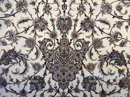 11’7”x16’6” Palace Size Hand-Knotted Wool & Silk Isfahane Area Rug 11x16