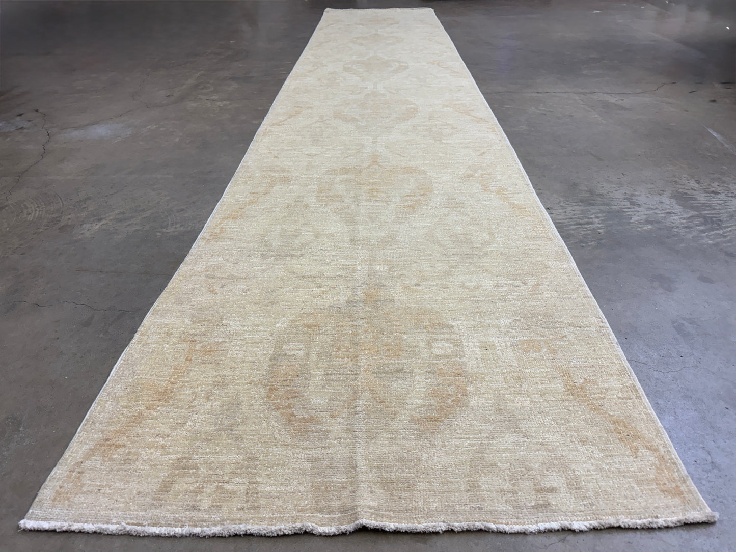 2’9”x13’6” Hand-Knotted Wool Abstract Runner 2x13 Handmade Beige Rug