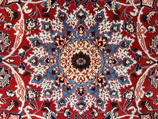 Hand-Knotted Persian Isfahan Rug - 5’1”x6’10”
