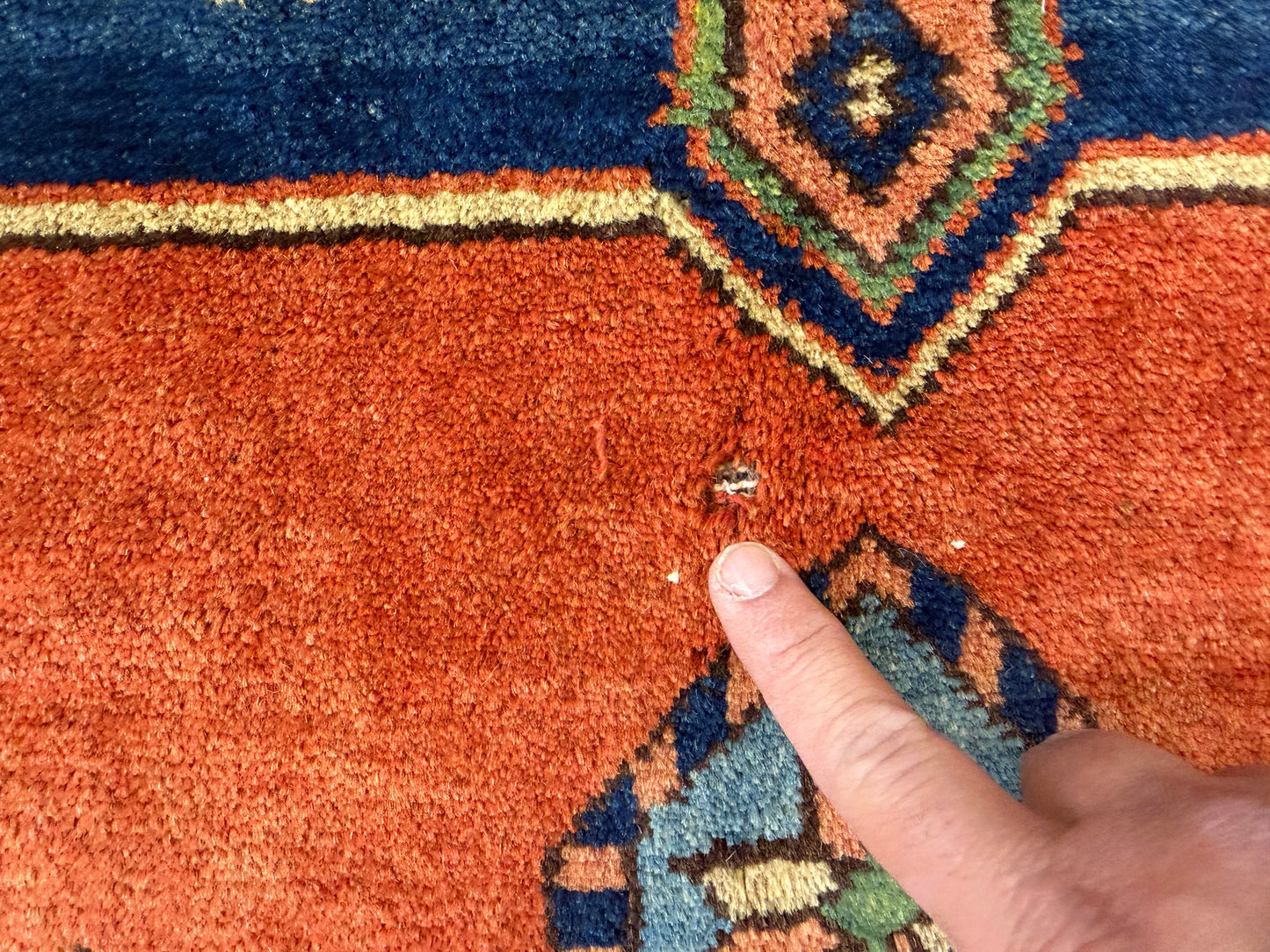 8’10”x11’ Hand-Knotted Wool Kazak Area Rug