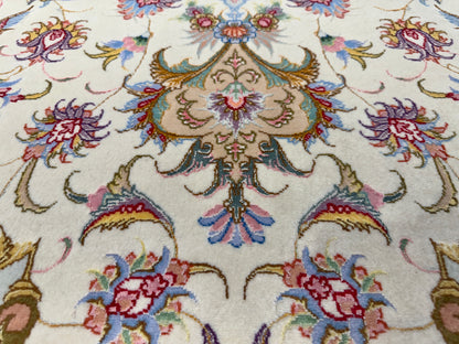 Hand-Knotted Persian Tabriz 70 Raj Rug - 4'10"x6'10"