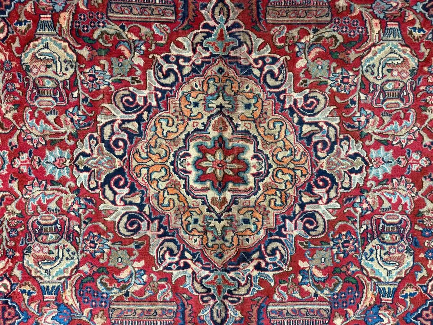 9’6”x12’6” Hand-knotted Wool Kashmar Area Rug