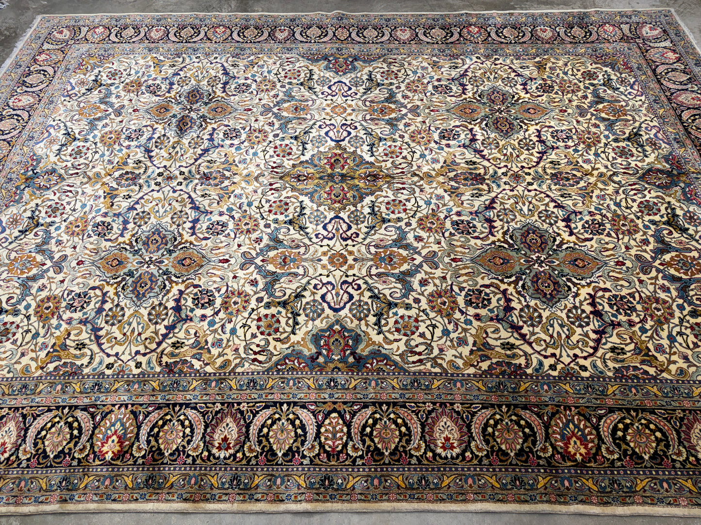 Hand-Knotted Persian Kashan Rug - 10’6”x14’8”