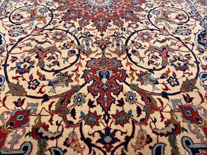 Hand-Knotted Persian Isfahan Rug - Signed Seirafian - 3’7”x5’9”