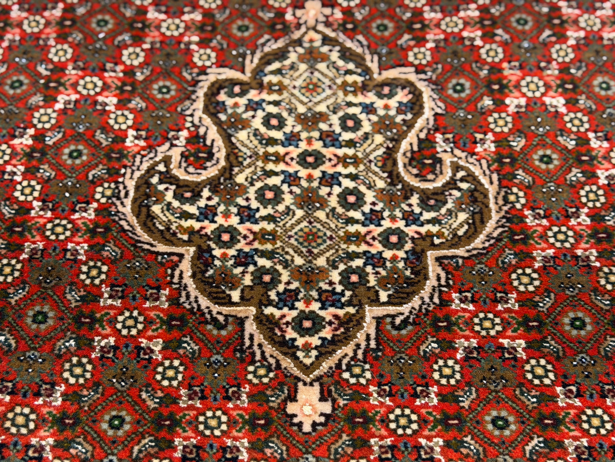 Hand-Knotted Persian Tabriz Mahi Rug - 6'6"x9'6"